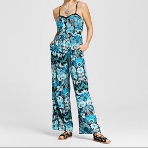 Floral jumpsuit/romper